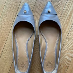 Tory Burch Cream/Brown Flats Sz 9.5 (fit like a 9)
